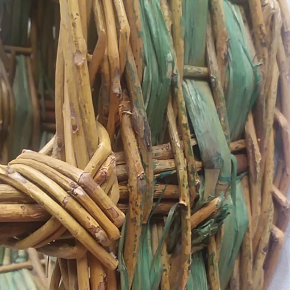 Lot of Baskets or Boxes - Picture 10 of 15